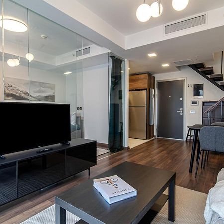 Sleek Residence Flat With Great Location In Sisli Истанбул Екстериор снимка