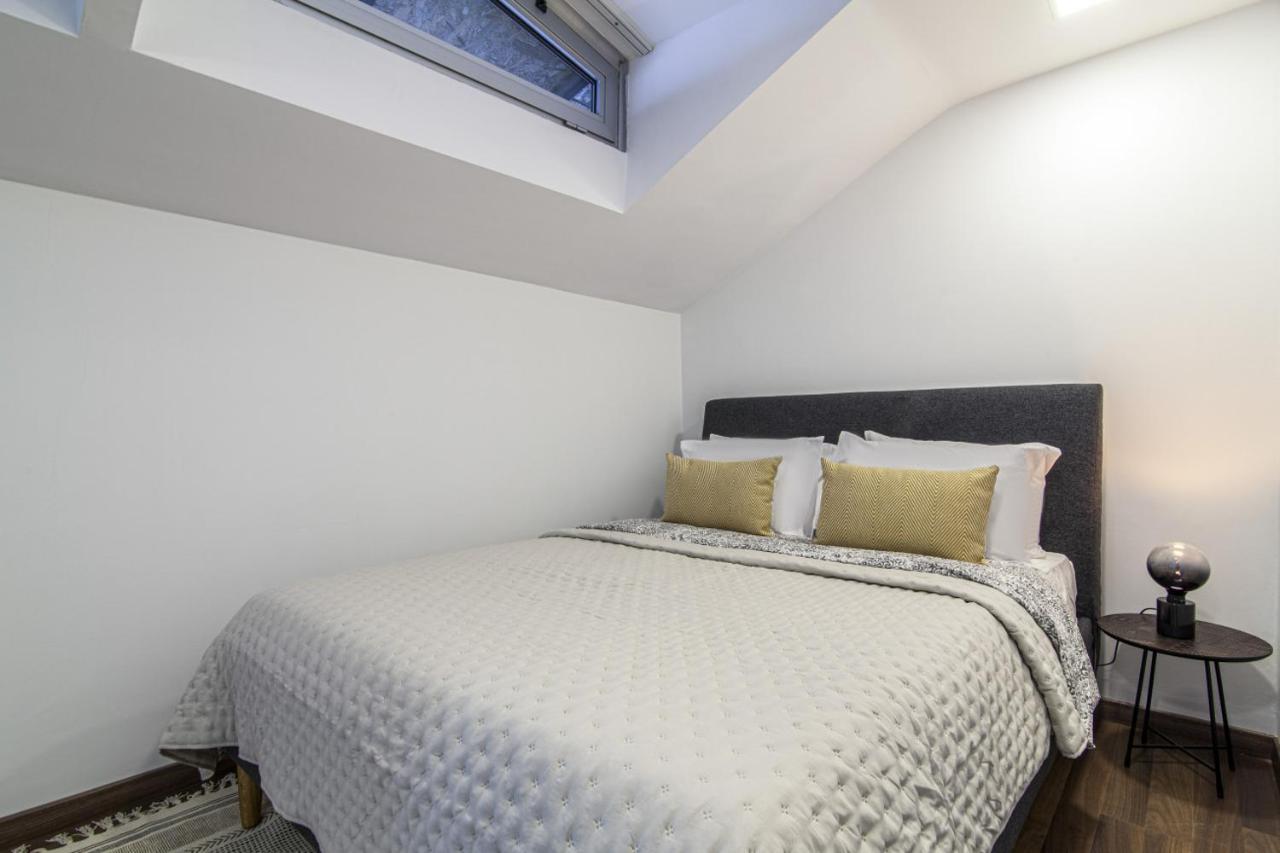 Sleek Residence Flat With Great Location In Sisli Истанбул Екстериор снимка