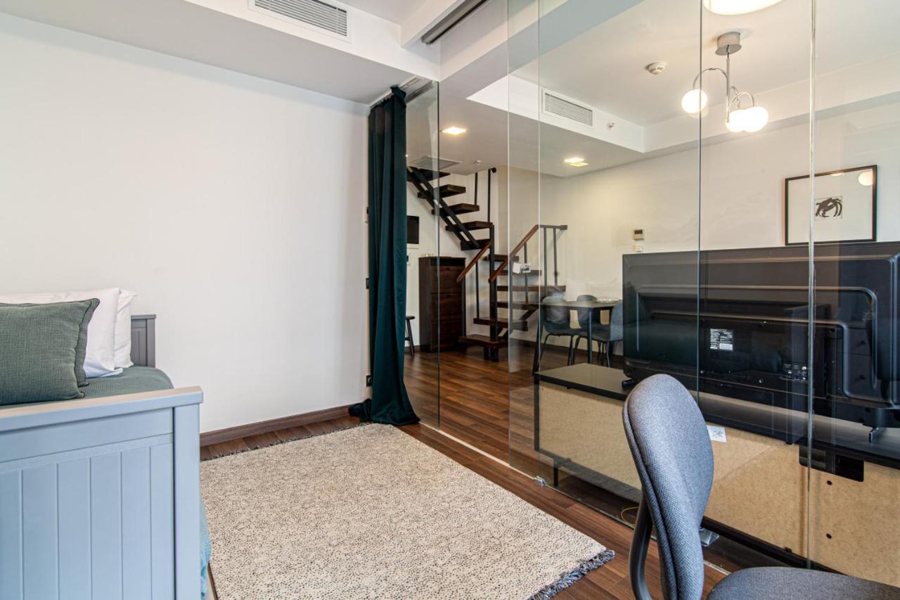 Sleek Residence Flat With Great Location In Sisli Истанбул Екстериор снимка